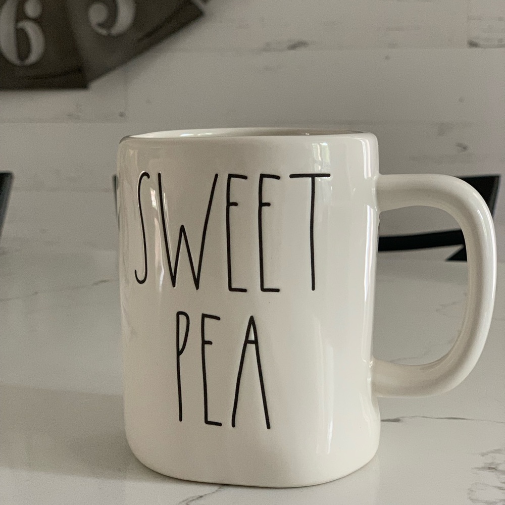 Rae Dunn SWEET PEA Mug